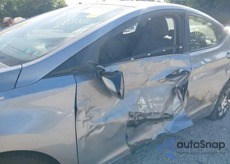 2016 Hyundai Elantra Se из США, поврежденный, VIN 5NPDH4AE3GH712303